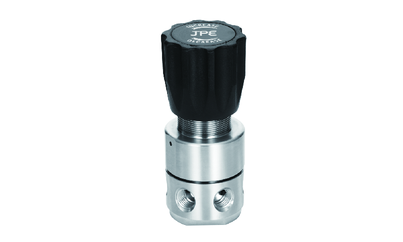 SS316L JPE R41 壓力減壓閥，兩進兩出，輸入壓力 6000 PSIG，輸出壓力 0-3000 PSIG，帶壓力表 (PSIG/BAR)，3/8" 內螺紋 NPT.
